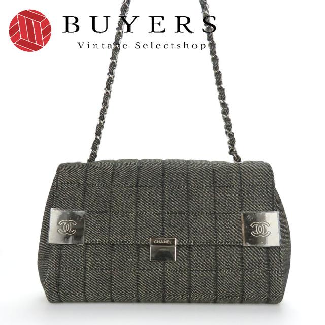 中古 シャネル ショルダーバッグ チョコバー A17567 デニム ネイビー系 シルバー金具 ココマーク 7番台 チェーン レディース 女性 CHANEL