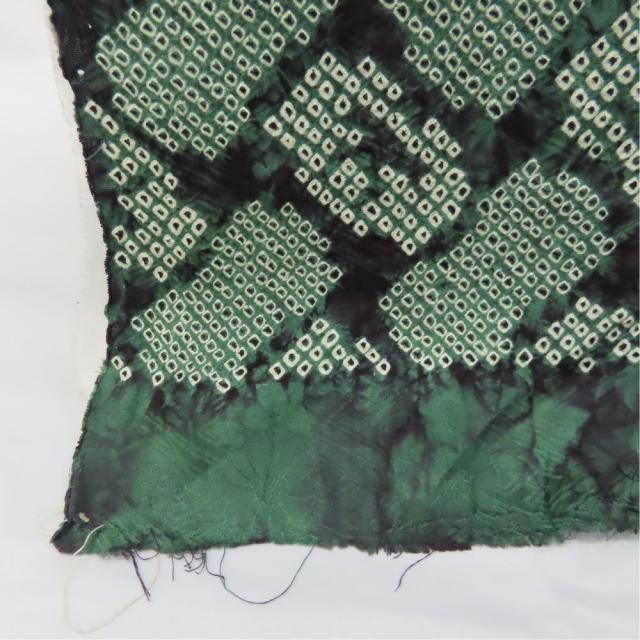 中古 反物 絞り 羽織 正絹 グリーン 裏打ち済 羽尺 リメイク 和装 呉服