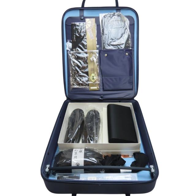 【中古】未使用 和装バッグ 小物8点セット 着物持ち運び用 喪服用 ナイロン レーヨン 絹 など 紺 黒 着物一式収納 縦型 自立型 和装 呉服 和服 きもの レディース 女性 中古 未使用 和装バッグ 小物8点セット 着物持ち運び用 喪服用