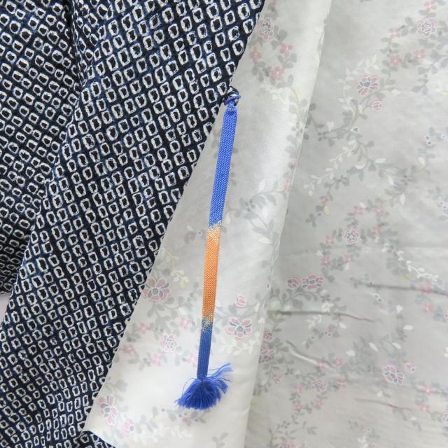 【中古】 羽織 羽織紐つき 総絞り 正絹(金銀糸除く) 藍色 紺 和装 呉服 和服 きもの レディース 女性 中古 羽織 羽織紐つき 総絞り 正絹(金銀糸除く) 藍色 紺 和装 呉服