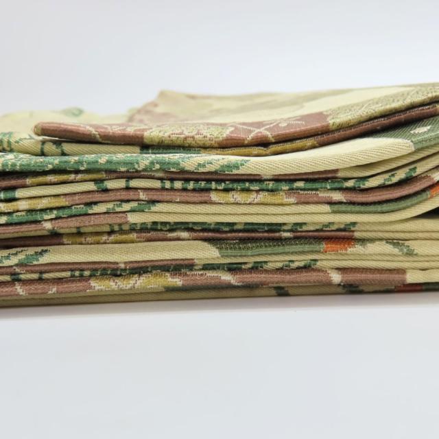 【中古】 名古屋帯 京袋 全通柄 正絹(金銀糸除く) ベージュ系 マルチカラー 丸帯 アンティーク 吉祥文様尽くし 和装 呉服 和服 きもの レディース 女性 中古 名古屋帯 京袋 全通柄 正絹(金銀糸除く) ベージュ系 マルチカラー