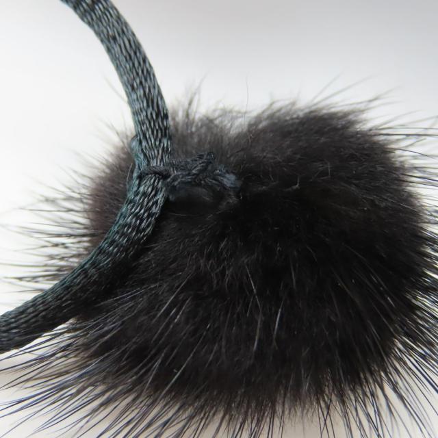 中古 セリーヌ ポーチ 巾着 ファー ナイロン ブラック ゴールド金具