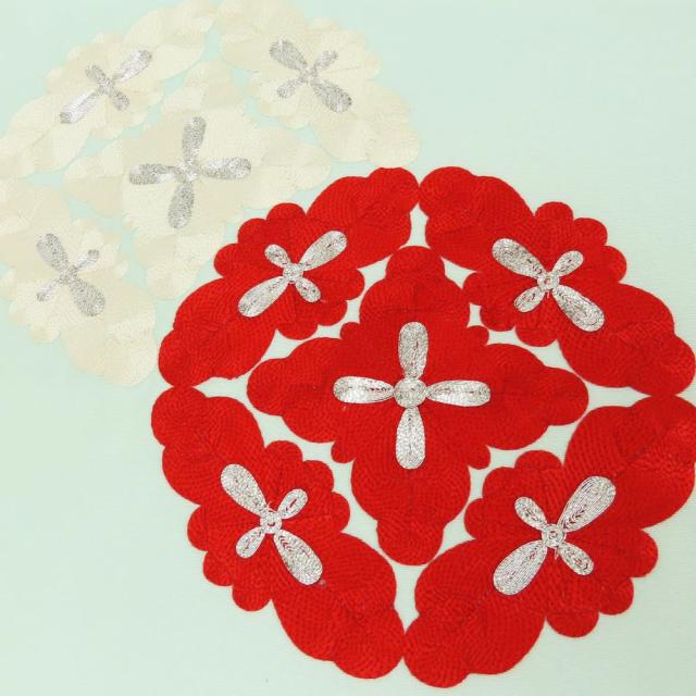 【中古】 名古屋帯 塩瀬 九寸 正絹(金銀糸除く) 銀糸 ライトグリーン ホワイト レッド シルバー 名古屋仕立て お太鼓柄 刺繍 和装 呉服 和服 きもの レディース 女性 中古 名古屋帯 塩瀬 九寸 正絹(金銀糸除く) 銀糸 ライトグリーン