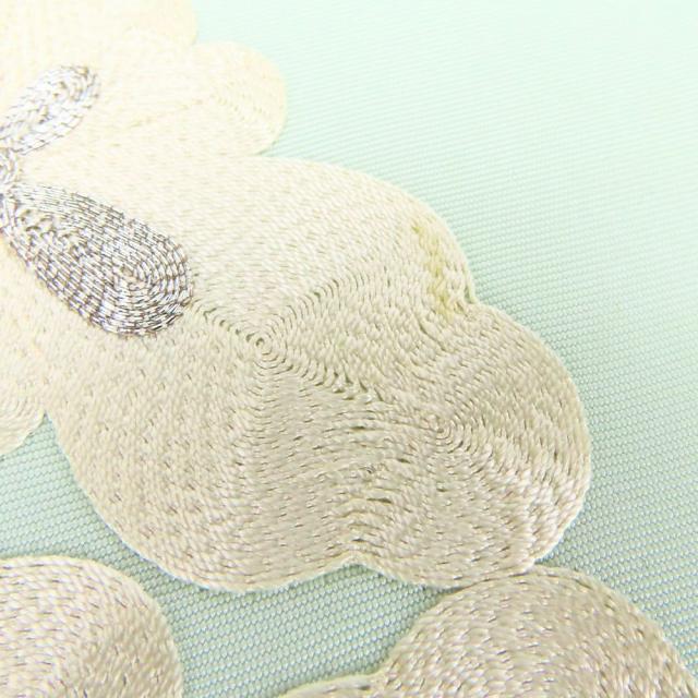 【中古】 名古屋帯 塩瀬 九寸 正絹(金銀糸除く) 銀糸 ライトグリーン ホワイト レッド シルバー 名古屋仕立て お太鼓柄 刺繍 和装 呉服 和服 きもの レディース 女性 中古 名古屋帯 塩瀬 九寸 正絹(金銀糸除く) 銀糸 ライトグリーン