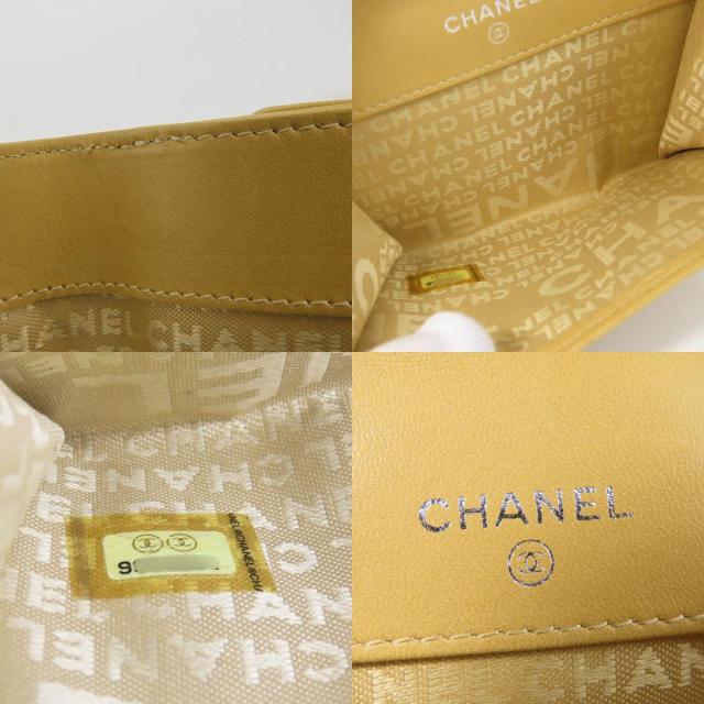 中古 シャネル 二つ折り財布 アイコン ラムスキン ベージュ ココマーク