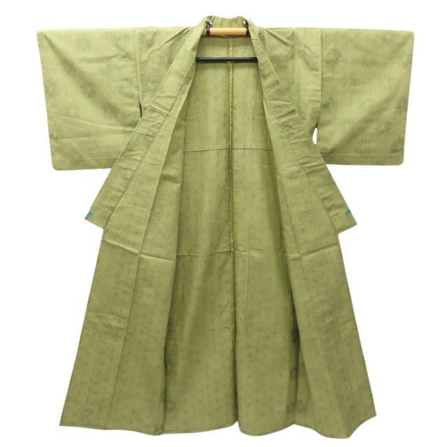 中古 紬 正絹(金銀糸除く) カーキグリーン系 麻の葉模様 単衣 バチ襟