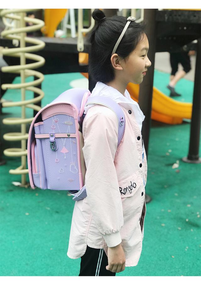 ランドセル 男の子 女の子 リュック 無地 軽い 大容量 おしゃれ 小学生 通学バッグ 防水 小学校 バレンタインデー 自動錠 新作_17