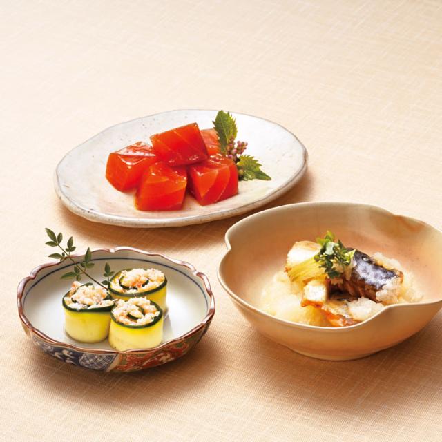 ヤマサ 絹しょうゆ バラエティ ギフト E 【醤油 しょうゆ 調味料 セット 缶詰 出汁 御進物 ギフト 御中元 お中元 御歳暮 お歳暮 お返し 出産内祝 結婚内祝 新築内祝 引き出物 お年賀 寒中見舞 (TR9123)】_1