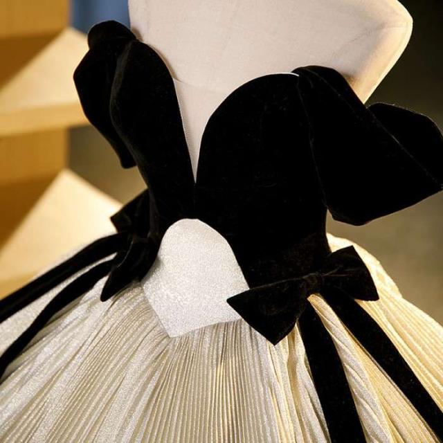 イブニングドレレス 編み上げタイプ エレガント ドレス パーティー