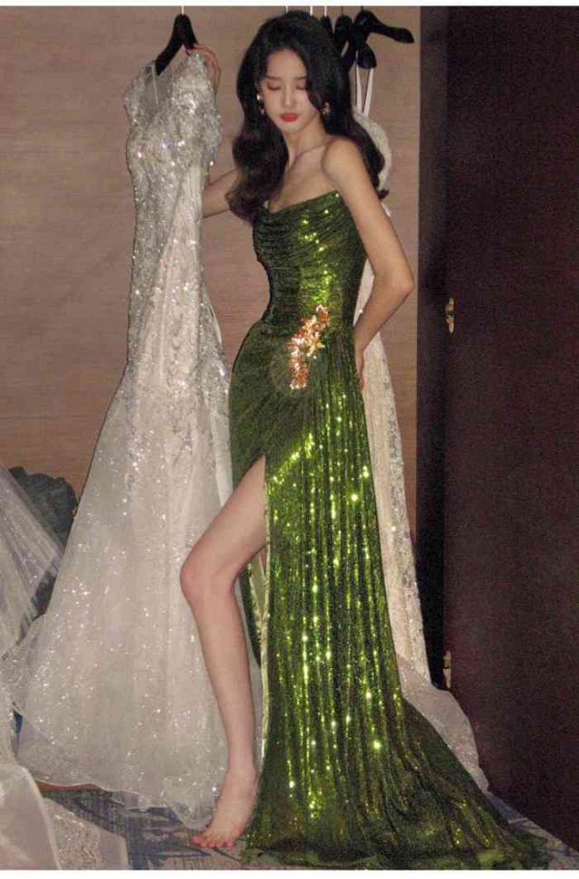 関税送料込【MAC DUGGAL】ロング ドレス Vネック 装飾 ネイビー