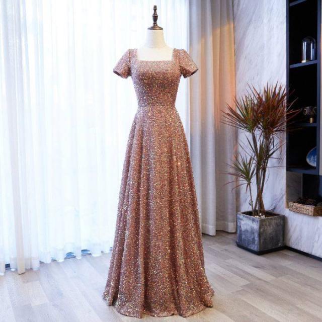 イブニングドレスワンショルダースクエアネックイブニングドレス2024夏の軽い高級スパンコールドレス女性の宴会気質