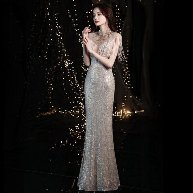 イブニングドレス バンケットスパンコール マーメイド レディースドレス タッセル 銀色 着?せ 2024 新しい セクシー ロングドレス タッセル パーティー 成人式 イブニングドレス バンケットスパンコール マーメイド レディース