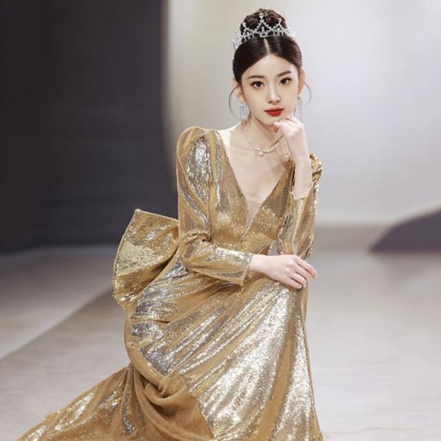 ゴールドお洒落イブニングドレスワンピース女性高級感長袖秋冬パーティー成人式気質軽い贅沢Vネックセクシー