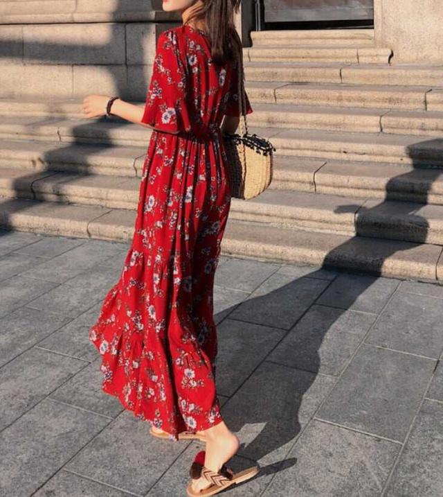 ワンピース 上着 人気 おすすめ おしゃれ お洒落 激安 安い 送料無料 プチプラ 半袖 Vネック ふわふわ ふんわり オーバーサイズ 柄 花柄 コットン 綿 プリント 着痩せ 体型カバー 可愛いの通販は