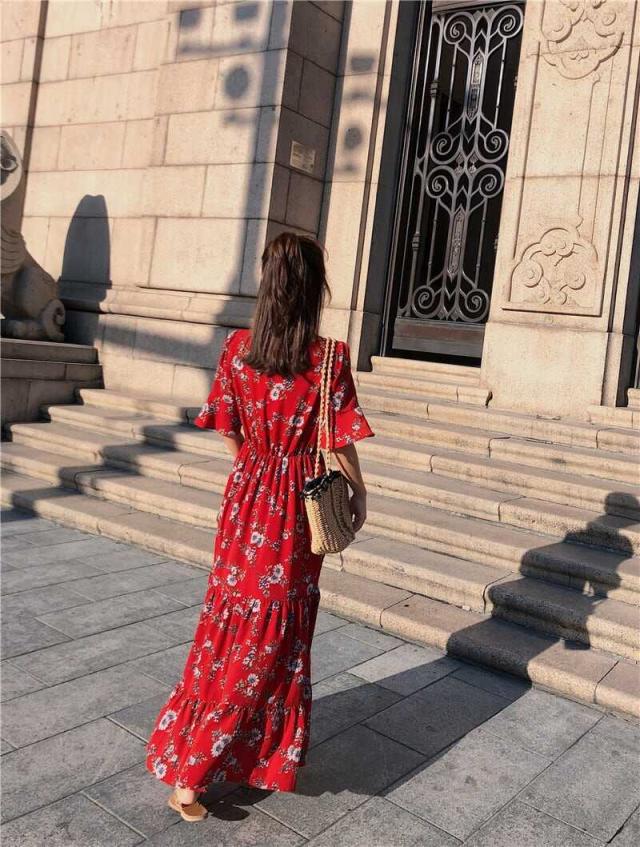 ワンピース 上着 人気 おすすめ おしゃれ お洒落 激安 安い 送料無料 プチプラ 半袖 Vネック ふわふわ ふんわり オーバーサイズ 柄 花柄 コットン 綿 プリント 着痩せ 体型カバー 可愛いの通販は