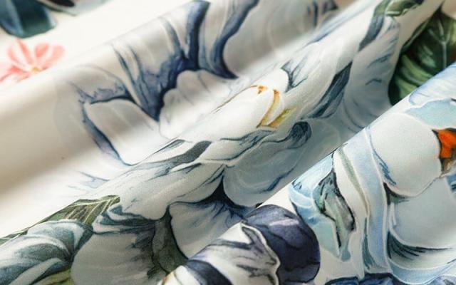 ワンピース ミディ丈 袖あり 半袖 ラウンドネック 花柄 フローラル