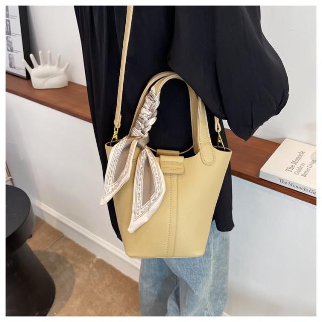 鞄 レディースバッグ ショルダーバッグ ハンドバッグ ミニバッグ ボディバッグ 斜めがけ 肩がけ 軽量 軽い 使いやすい 可愛い かわいい 韓国 かっこいい カジュアル きれいめ シンプルの通販は 5,226円