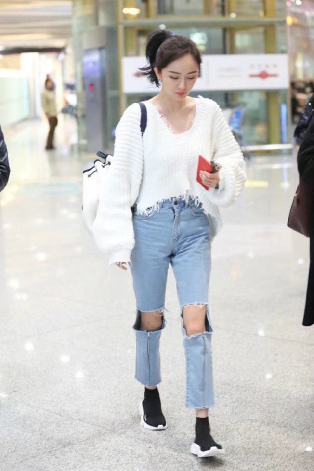 トップス セーター 袖あり 長袖 Vネック 異素材MIX かわいい カジュアル お洒落 かっこいい エキゾチック ラフ 個性的 クール モード系 抜け感 ヴィンテージ風 無地 秋 冬 10代 20代 韓国系の通販は 5,377円