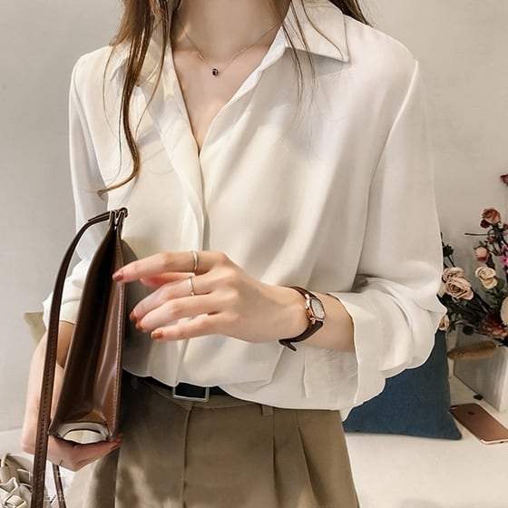 トップス バックボタン 長袖 ブラウス シャツ スタンドカラー フライフロント ニュアンスカラー 無地 とろみ感 ゆったり 人気 おすすめ おしゃれ お洒落 激安 送料無料 可愛い かわいいの通販は