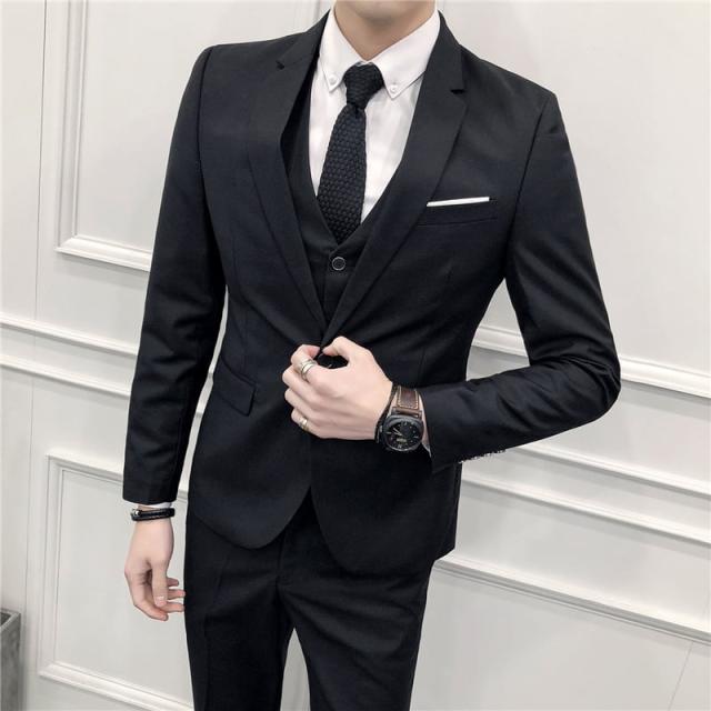 スーツ 紳士服 男 メンズ 人気 おすすめ おしゃれ お洒落 激安 安い 格安 送料無料 プチプラ ３点セット スリーピース シングルスーツ ベスト ジャケット 一つ釦 パンツ スラックス 無地