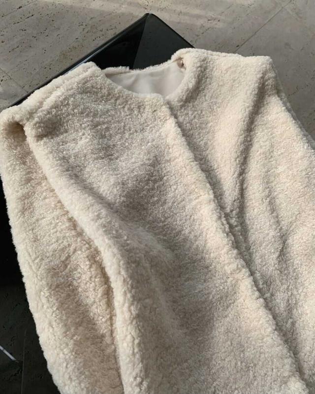 トップス ジレ ベスト 袖なし Vネック もこもこ クルーネック ノースリーブ かわいい 大人可愛い きれいめ シンプル カジュアル 大人 おしゃれ お洒落 無地 春 夏 秋 10代 20代 30代 40代 トップス ジレ ベスト 袖なし Vネック もこもこ クルーネック