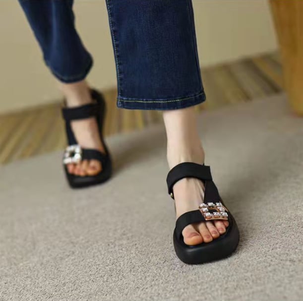 シューズ 靴 厚底 サンダル 3.5cm ヒール スポーツサンダル スクエアビジュー 無地 プラットホーム スポーティ かわいい 大人可愛い きれいめ シンプル カジュアル 大人 おしゃれ お洒落