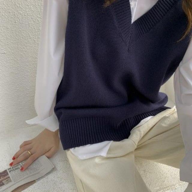 トップス ベスト 袖なし 袖あり Vネック かわいい 大人可愛い シンプル カジュアル 大人 おしゃれ お洒落 無地 春 夏 秋 10代 20代 30代 40代 レディース オフィス OL 通勤 学生 通学 お出かけ_4