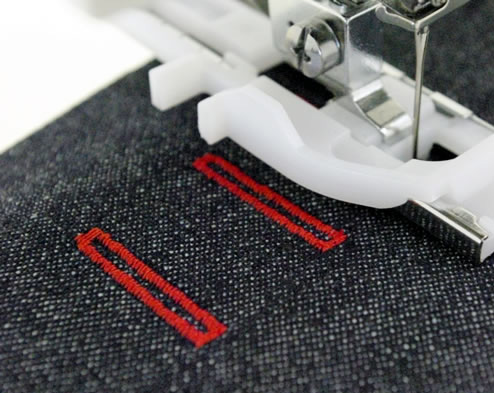 ジャノメ自動糸調子機能付き コンピューターミシン 「JP310