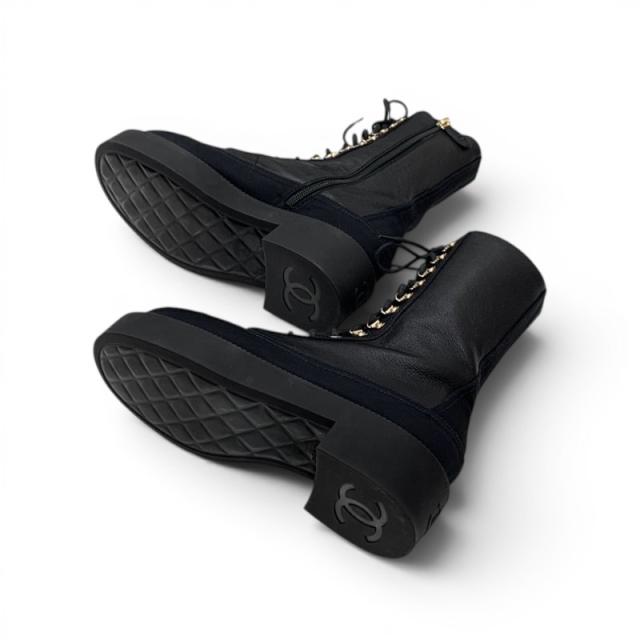シャネル CHANEL ブーツ ショートブーツ ココマーク カーフスキン レースアップ ブラック