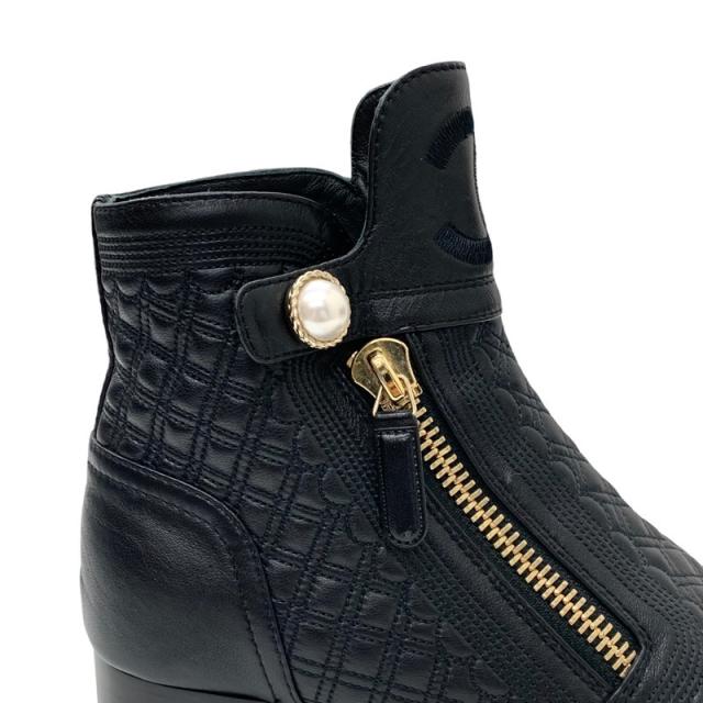 シャネル CHANEL ブーツ ショートブーツ 靴 シューズ ココマーク パール キルティング レザー ブラック 黒_8