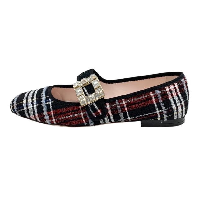 ロジェヴィヴィエ Roger Vivier トレ ヴィヴィエ フラットシューズ