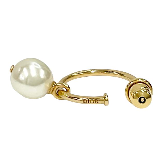 Dior フープピアス パール付き
