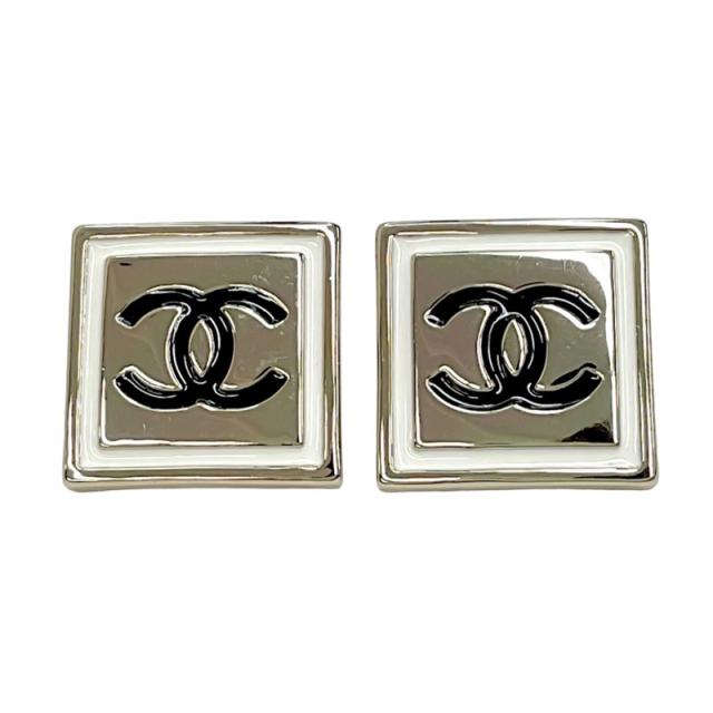 CHANEL シャネル スクエアピアス 白/黒 ココマーク シャネル CHANEL ピアス イヤリング ゴールド ブラック ホワイト