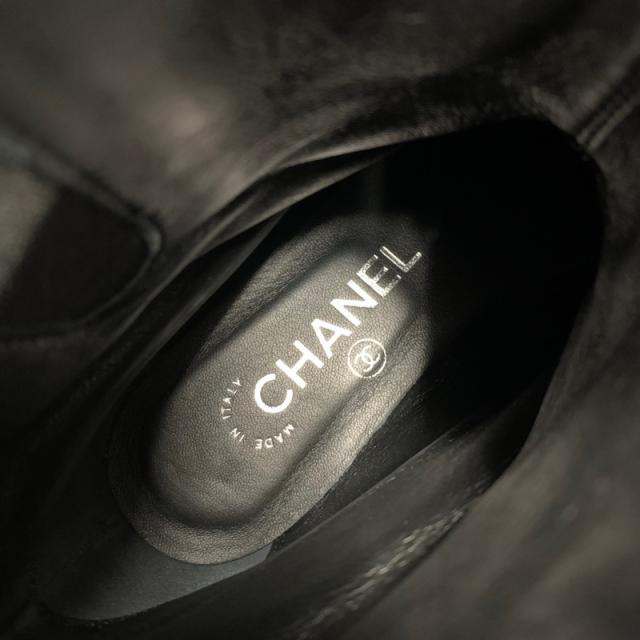 シャネル CHANEL ブーツ 遊撃手ブーツ 靴 シューズ 専売特許 黒いこと 黒 ココマーク シワ産業 側面ゴア シュロの葉