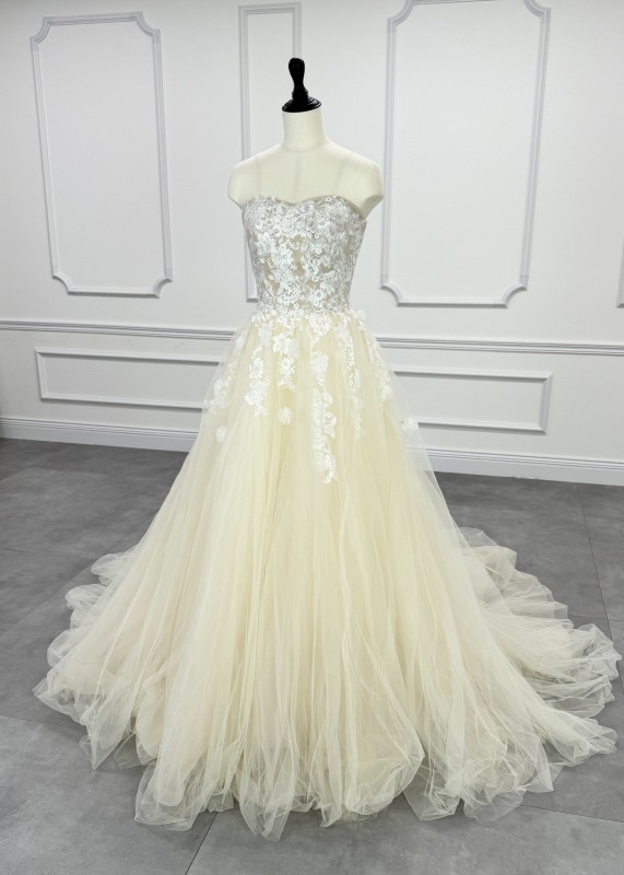 アヴィカ Avica LUANA -3 Aライン ウェディングドレス ベージュ ファーストオーナー Aライン レース