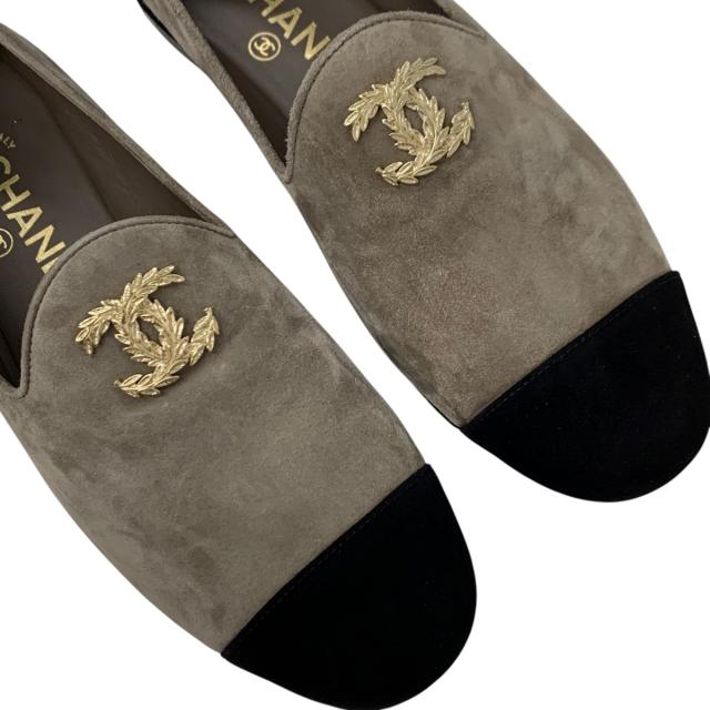 シャネル CHANEL フラットシューズ 靴 シューズ スエード グレー ブラック ゴールド ココマーク ローファー_8