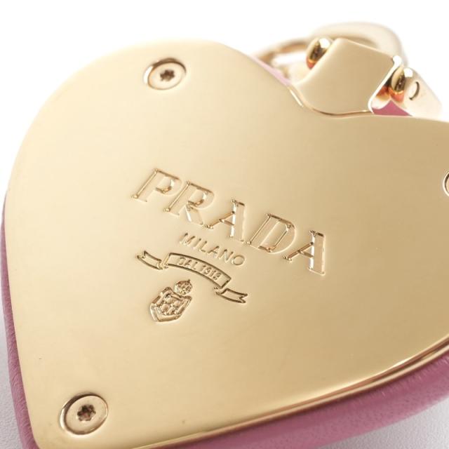 PRADA☆ナッパレザーキーリング☆キーリング プラダ ナッパレザー キーリング ロゴ チャーム ハート ピンク 【公式