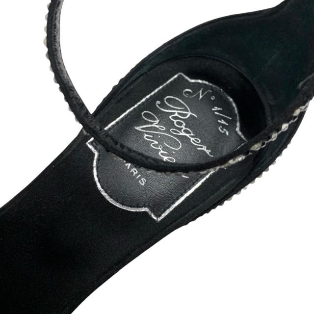 ロジェヴィヴィエ Roger Vivier パンプス 靴 シューズ サテン