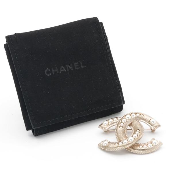 CHANEL シャネル ブローチ・コサージュ ゴールド 4500124M0046 シャネル CHANEL ブローチ コサージュ ゴールド ココマークの