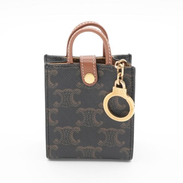 超お買得　CELINE トリオンフキャンバス　チャーム付 超お買得CELINE トリオンフキャンバスチャーム付