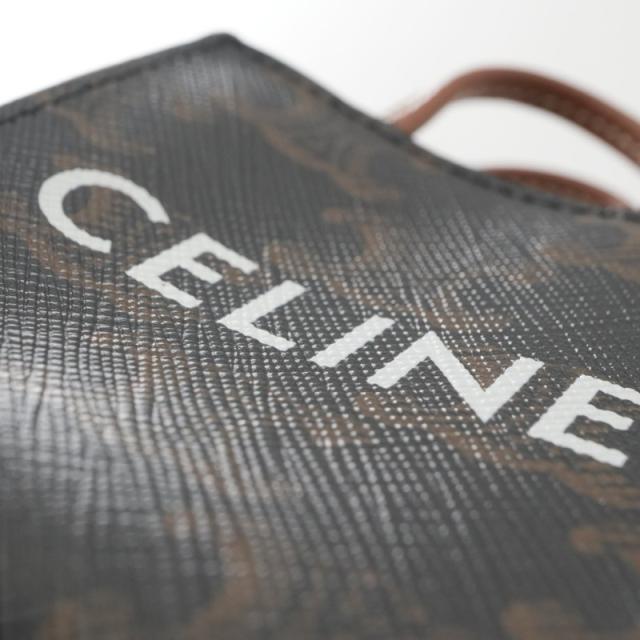 セリーヌ CELINE チャーム ブラウン ホワイト ゴールド トリオンフ