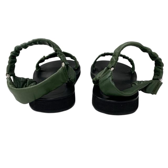 ザロウ EGON ナッパレザー ストラップ フラットサンダル グリーン ザロウ EGON ナッパレザー ストラップ フラットサンダル