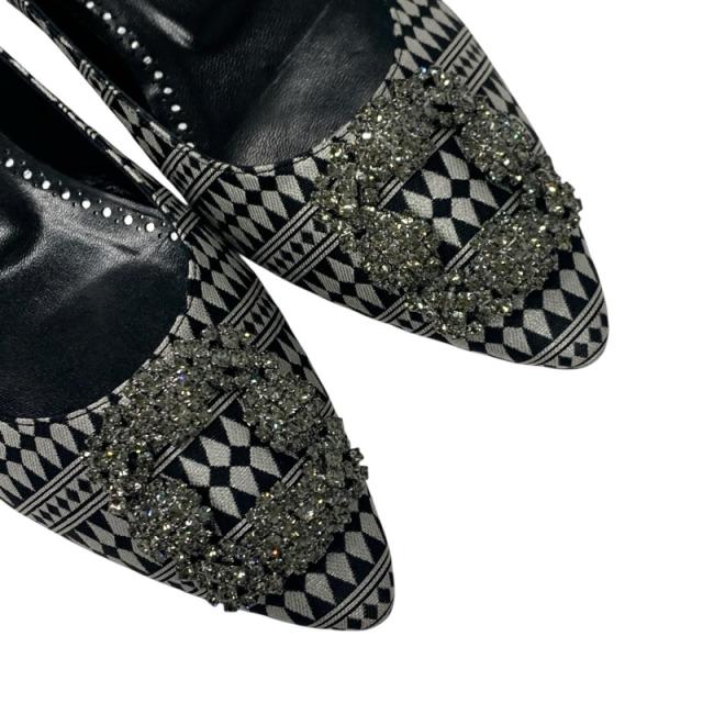 マノロブラニク MANOLO BLAHNIK ハンギシ フラットシューズ 靴