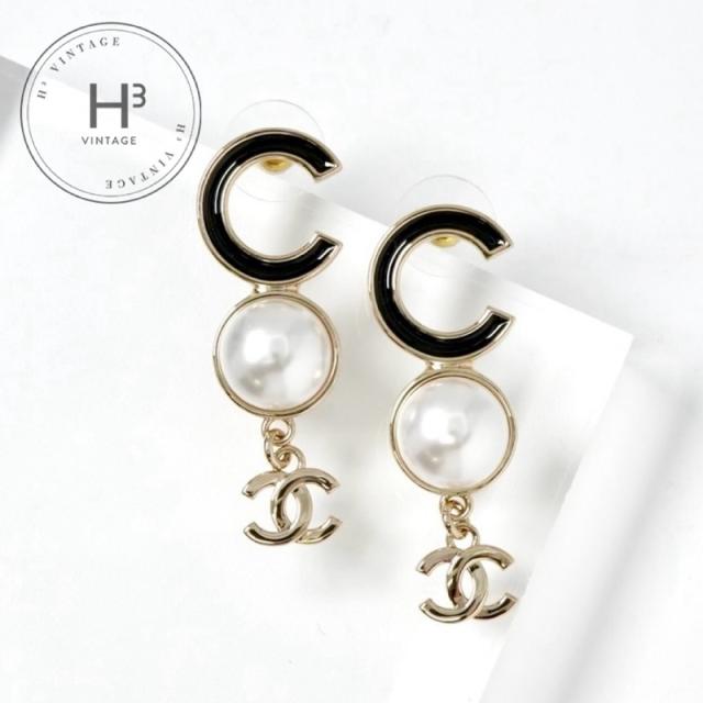 CHANEL シャネル　ココマークパールイヤリング 　H