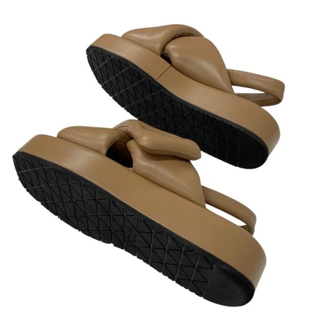 プラダ PRADA サンダル 靴 シューズ レザー ブラウン トライアングル