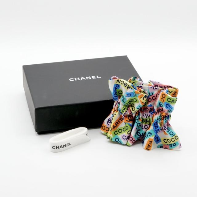 シャネル ココマーク ロゴ リボン シルク シュシュ ヘアゴム マルチカラー シャネル CHANEL ヘアアクセサリー シルク マルチカラー ココ