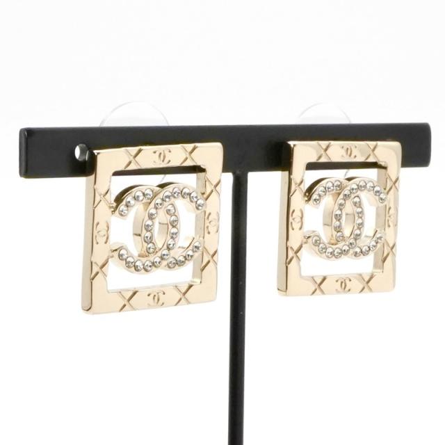 シャネル CHANEL ピアス イヤリング ゴールド ココマーク スクエア マトラッセ ラインストーン_6