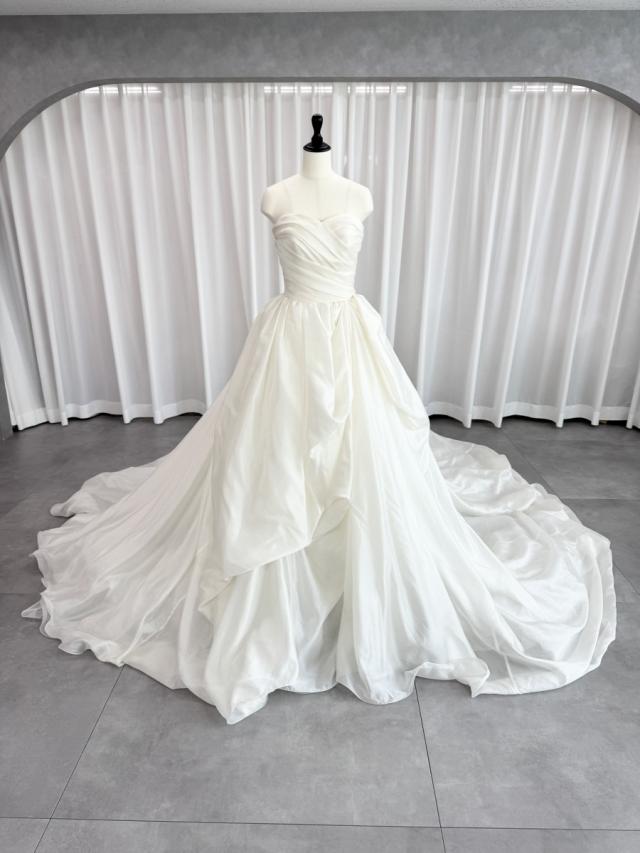 Vieux Paris(ヴュ・パリ) ウェディングドレス ウェディングドレス と