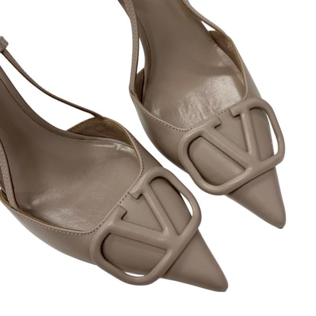 VALENTINO ベージュ スリングバックパンプス VALENTINO - ヴァレンティノ VALENTINO パンプス 靴 シューズ