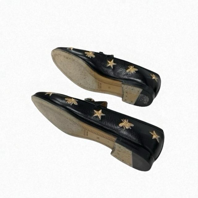 グッチ GUCCI ローファー 革靴 靴 シューズ レザー ブラック ゴールド 黒 ホースビット スター Bee 刺繍 グッチ GUCCI ローファー 革靴 靴 シューズ レザー ブラック ゴールド